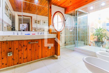 Casa à venda com 620m², 3 quartos e 7 vagasBanheiro 2