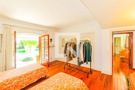 Casa à venda com 620m², 3 quartos e 7 vagasSuíte 1