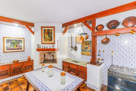 Casa à venda com 620m², 3 quartos e 7 vagasSalão