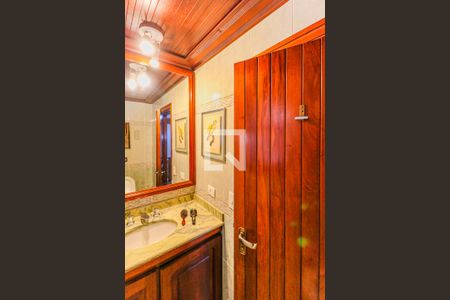 Casa à venda com 620m², 3 quartos e 7 vagasLavabo