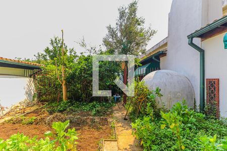 Casa à venda com 620m², 3 quartos e 7 vagasHorta