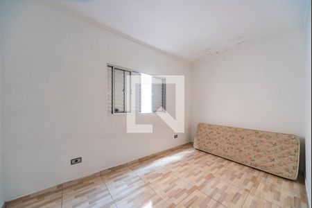 Quarto 2 de casa para alugar com 2 quartos, 70m² em Jardim Marek, Santo André