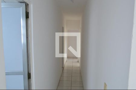 Apartamento à venda com 80m², 3 quartos e sem vaga Apartamento à venda com 80m², 3 quartos e sem vagaCorredor