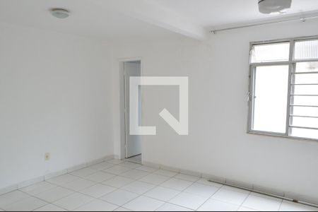 Apartamento à venda com 80m², 3 quartos e sem vaga Apartamento à venda com 80m², 3 quartos e sem vagaSuíte