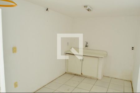 Apartamento à venda com 80m², 3 quartos e sem vaga Apartamento à venda com 80m², 3 quartos e sem vagaCopa