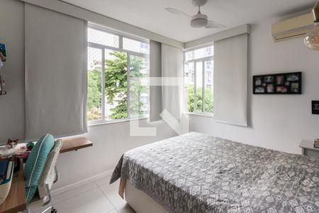 Apartamento à venda com 84m², 2 quartos e 1 vagaQuarto 2