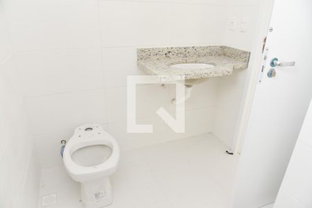 Apartamento à venda com 83m², 2 quartos e 2 vagas Apartamento à venda com 83m², 2 quartos e 2 vagasBanheiro da Suíte 2