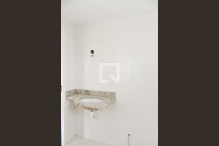 Apartamento à venda com 83m², 2 quartos e 2 vagas Apartamento à venda com 83m², 2 quartos e 2 vagasBanheiro da Suíte 1