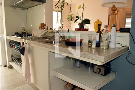 Apartamento à venda com 75m², 2 quartos e 1 vagaCozinha