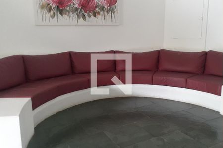 Apartamento à venda com 75m², 2 quartos e 1 vagaHall