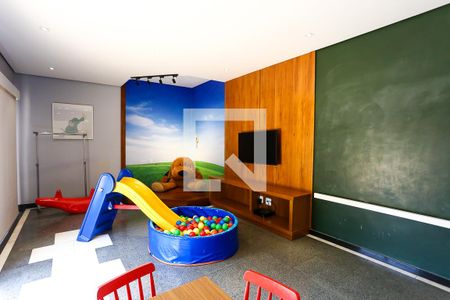 Apartamento à venda com 230m², 3 quartos e 4 vagas Apartamento à venda com 230m², 3 quartos e 4 vagasBrinquedoteca