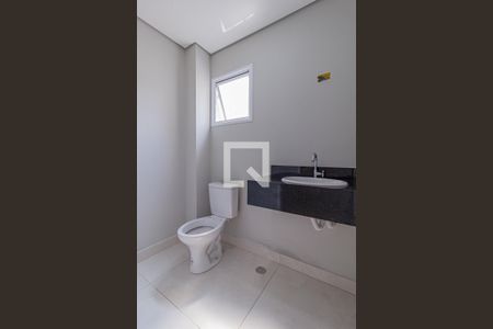 Lavabo de casa à venda com 3 quartos, 160m² em Umuarama, Osasco