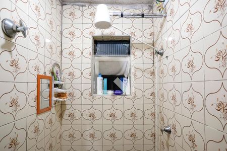 Casa à venda com 110m², 4 quartos e sem vagaBanheiro 1