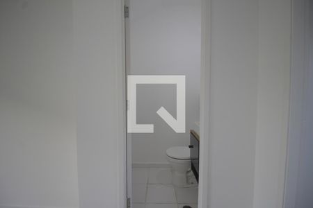 Casa de condomínio à venda com 109m², 2 quartos e 1 vagaLavabo