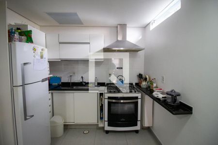 Casa de condomínio à venda com 68m², 2 quartos e 1 vaga Casa de condomínio à venda com 68m², 2 quartos e 1 vagaCozinha