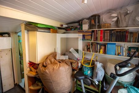 Casa de condomínio à venda com 68m², 2 quartos e 1 vaga Casa de condomínio à venda com 68m², 2 quartos e 1 vagaSótão