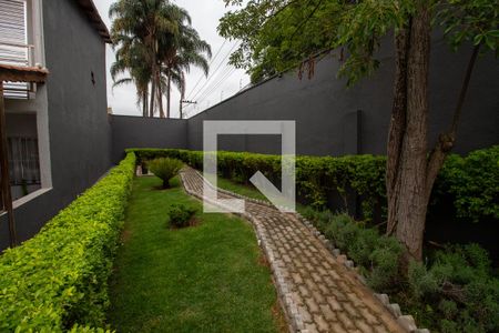 Casa de condomínio à venda com 68m², 2 quartos e 1 vaga Casa de condomínio à venda com 68m², 2 quartos e 1 vagaÁrea comum / Jardim