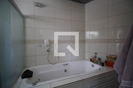 Casa à venda com 130m², 3 quartos e 1 vagaBanheiro da Suite 1