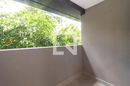 Varanda de kitnet/studio à venda com 1 quarto, 31m² em Moema, São Paulo