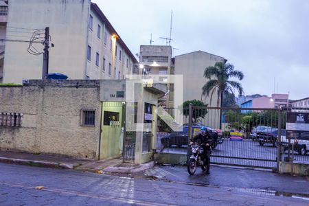 Apartamento à venda com 47m², 2 quartos e 1 vaga Apartamento à venda com 47m², 2 quartos e 1 vagaFachada