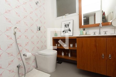 Apartamento à venda com 125m², 3 quartos e 2 vagas Apartamento à venda com 125m², 3 quartos e 2 vagasBanheiro