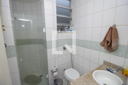 Apartamento à venda com 105m², 3 quartos e 1 vaga Apartamento à venda com 105m², 3 quartos e 1 vagaBanheiro Social