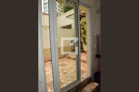 Casa à venda com 140m², 2 quartos e sem vagaÁrea de Serviço