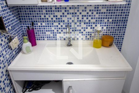 Casa à venda com 85m², 3 quartos e 2 vagas Casa à venda com 85m², 3 quartos e 2 vagasBanheiro 2