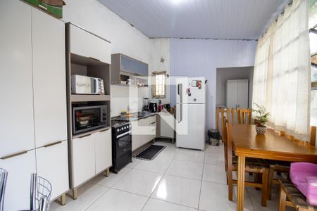 Casa à venda com 85m², 3 quartos e 2 vagas Casa à venda com 85m², 3 quartos e 2 vagasCozinha 2