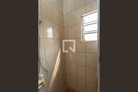 Banheiro  de casa para alugar com 1 quarto, 100m² em Casa Grande, Diadema