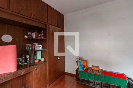 Casa à venda com 530m², 3 quartos e 3 vagasQuarto 2