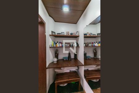 Casa à venda com 530m², 3 quartos e 3 vagasDetalhe