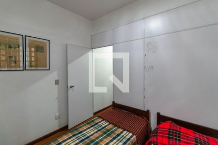 Casa à venda com 530m², 3 quartos e 3 vagasBanheiro
