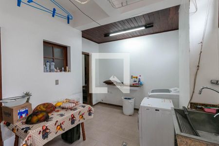 Casa à venda com 530m², 3 quartos e 3 vagasÁrea de Serviço