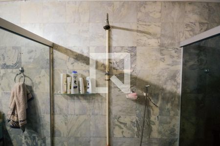 Apartamento à venda com 200m², 3 quartos e 1 vaga Apartamento à venda com 200m², 3 quartos e 1 vagaBanheiro 2