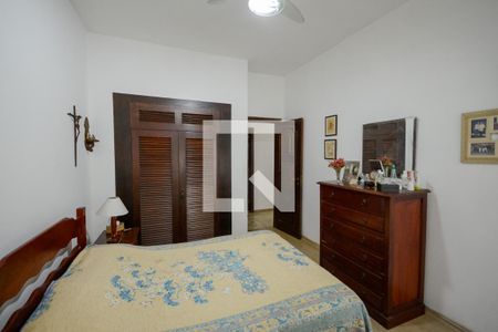 Apartamento à venda com 200m², 3 quartos e 1 vaga Apartamento à venda com 200m², 3 quartos e 1 vagaQuarto 2