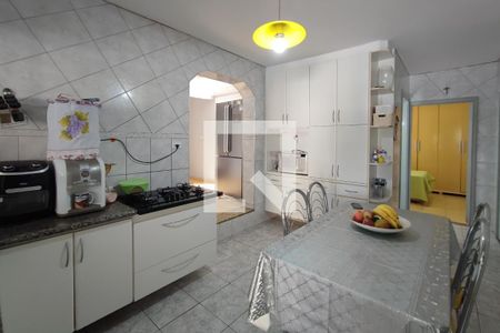 Casa à venda com 347m², 3 quartos e 4 vagasCozinha