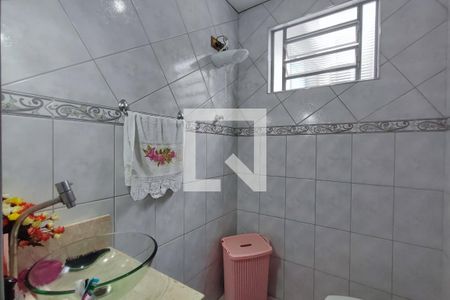 Casa à venda com 347m², 3 quartos e 4 vagasBanheiro Social 2