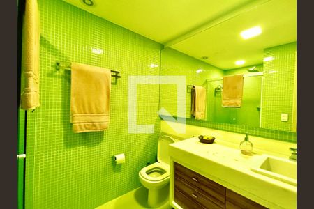 Apartamento para alugar com 72m², 1 quarto e 1 vaga Apartamento para alugar com 72m², 1 quarto e 1 vagaBanheiro social