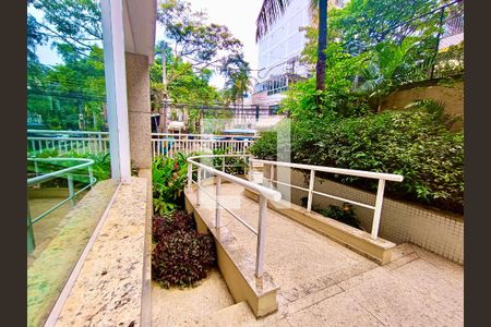 Apartamento para alugar com 72m², 1 quarto e 1 vaga Apartamento para alugar com 72m², 1 quarto e 1 vagaPortaria