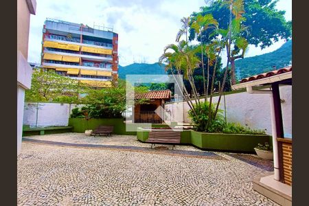 Apartamento para alugar com 72m², 1 quarto e 1 vaga Apartamento para alugar com 72m², 1 quarto e 1 vagaÁrea Comum - Playground