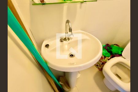 Apartamento para alugar com 72m², 1 quarto e 1 vaga Apartamento para alugar com 72m², 1 quarto e 1 vagaBanheiro serviço