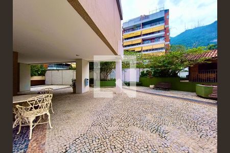 Apartamento para alugar com 72m², 1 quarto e 1 vaga Apartamento para alugar com 72m², 1 quarto e 1 vagaÁrea Comum - Playground