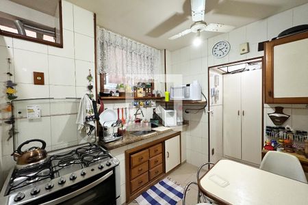 Apartamento à venda com 122m², 3 quartos e 1 vagaCozinha