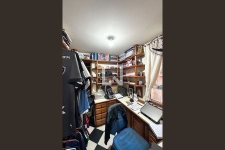 Apartamento à venda com 122m², 3 quartos e 1 vagaCloset da suíte