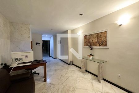 Apartamento à venda com 122m², 3 quartos e 1 vagaEntrada