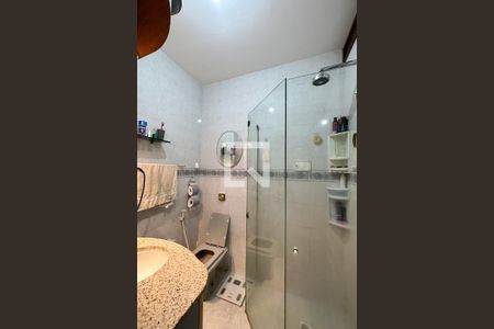 Apartamento à venda com 122m², 3 quartos e 1 vagaBanheiro da Suíte