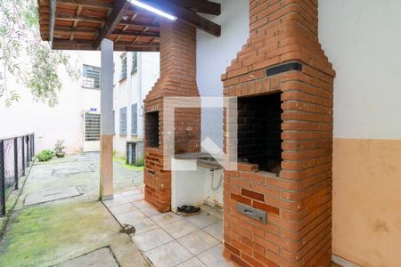 Apartamento para alugar com 48m², 2 quartos e 1 vaga Apartamento para alugar com 48m², 2 quartos e 1 vagaÁrea comum - Churrasqueira