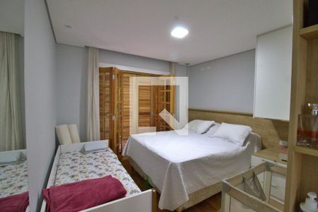 Casa à venda com 184m², 3 quartos e 5 vagas Casa à venda com 184m², 3 quartos e 5 vagasSuíte 3