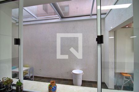Casa à venda com 184m², 3 quartos e 5 vagas Casa à venda com 184m², 3 quartos e 5 vagasÁrea de Serviço